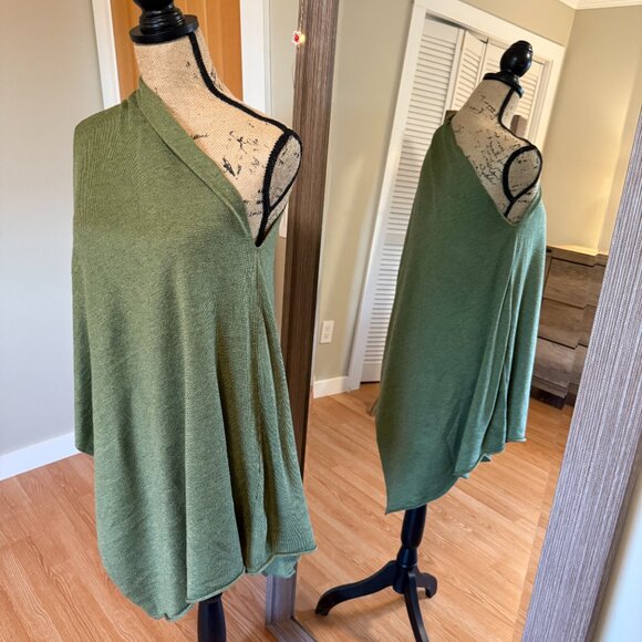 Pink Pineapple Cashmere Blend Wrap – Olive Green – One Size - Picture 3 of 3